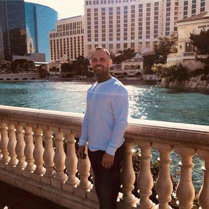 Meet your Posher, Johnny